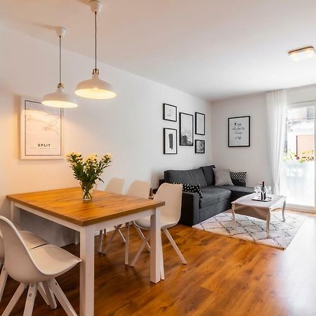 Apartment In Centre For 6 Split Exterior photo