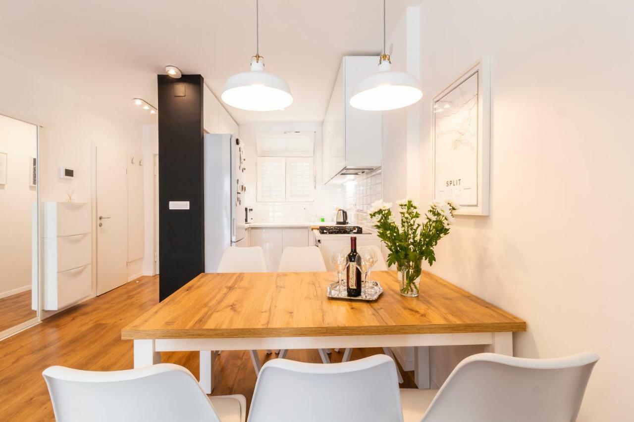 Apartment In Centre For 6 Split Exterior photo