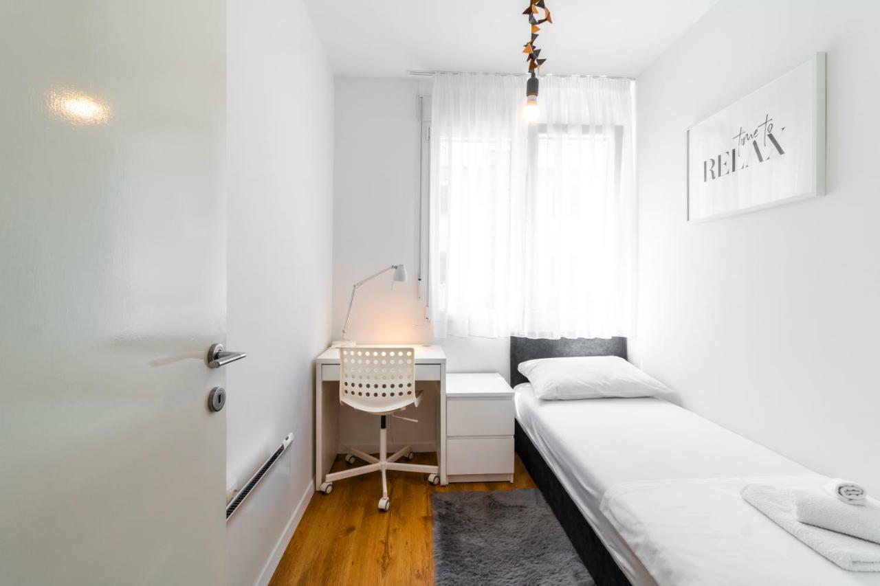 Apartment In Centre For 6 Split Exterior photo